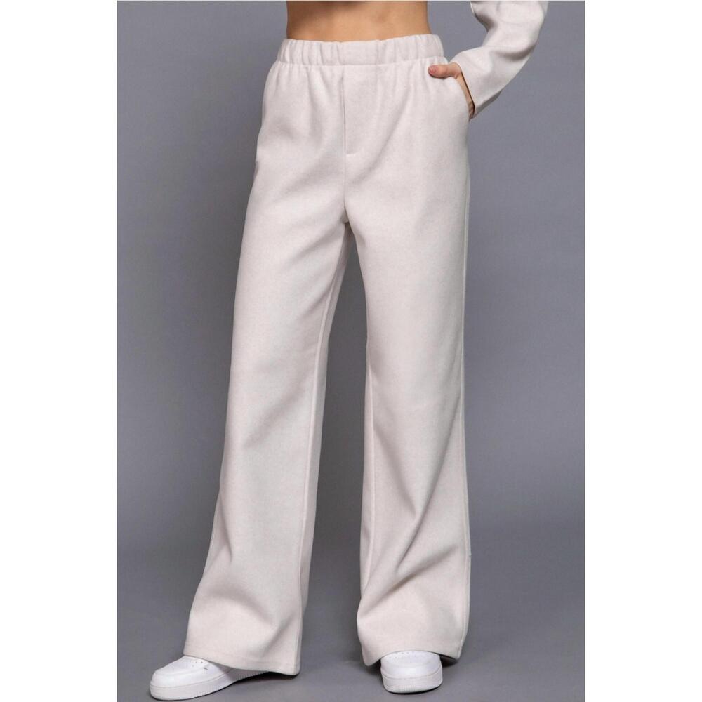 NEW ACTIVE BASIC comfort luxe pants in cream
